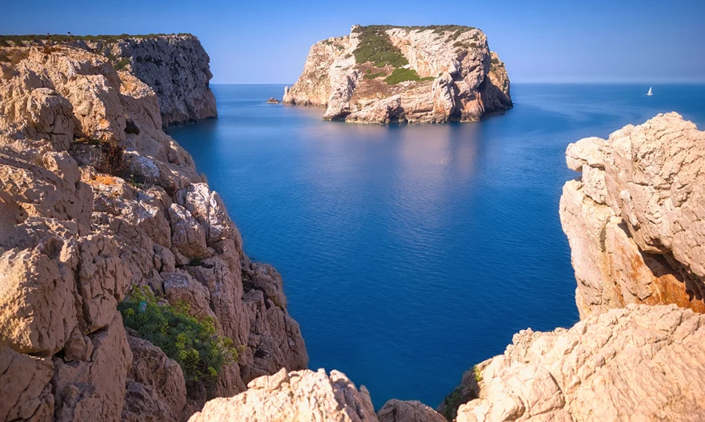 Cosa fare in Sardegna quando non si va al mare: 5 esperienze da vivere a piedi